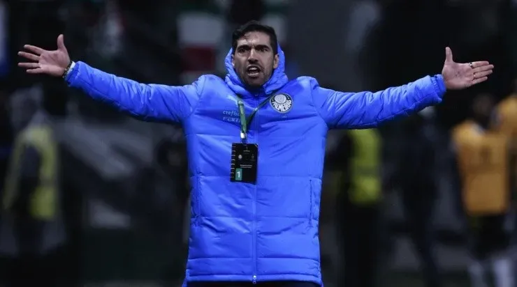 Foto: Ettore Chiereguini/AGIF - Abel esteve envolvido nesse 'desentendimento' com Cuca.