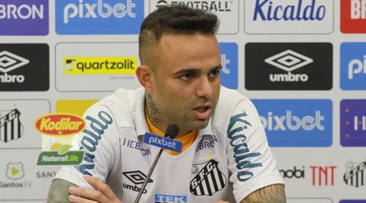 Foto: Fernanda Luz/AGIF - Luan foi emprestado ao Santos, mas ainda está vinculado ao Corinthians.