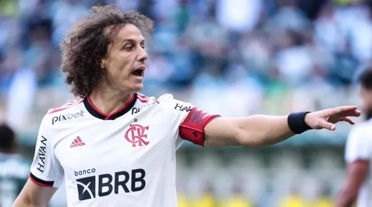 Foto: Ettore Chiereguini/AGIF - Sampaoli chegou a conversar com David Luiz.