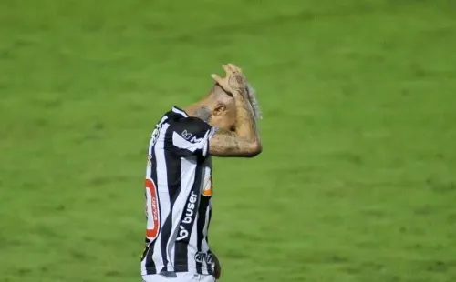 (Foto: Jhony Pinho/AGIF)