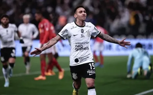(Foto: Ettore Chiereguini/AGIF) Gustavo Mosquito se torna um dos artilheiros da Arena Corinthians