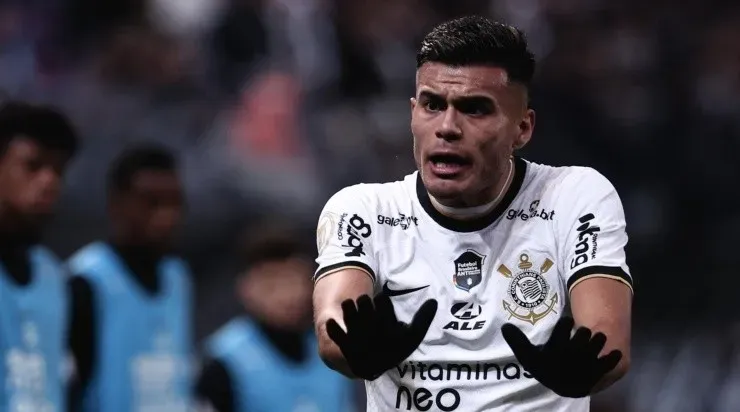 Foto: Ettore Chiereguini/AGIF - Fausto está com moral no Corinthians.