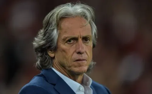 Foto: Thiago Ribeiro/AGIF – Jorge Jesus teria convencido CR7 a se transferir para o Fenerbahçe