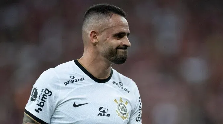 Foto: Jorge Rodrigues/AGIF - Renato Augusto vem sofrendo com algumas lesões.