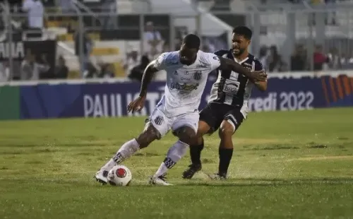 Rogério Capela/AGIF/ Ponte Preta em campo.