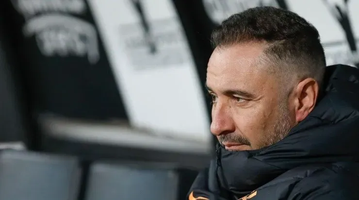 Vitor Pereira deve ter Renato Augusto reintegrado na próxima semana . Foto:Ricardo Moreira/Getty Image