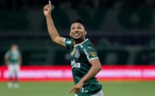 Rony pode deixar o Palmeiras (Foto: Marcello Zambrana/AGIF)