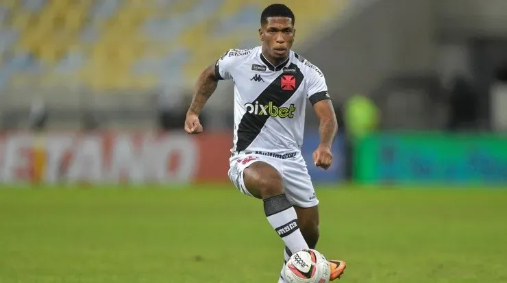 Foto: Thiago Ribeiro/AGIF - Juninho: perdeu espaço no Vasco