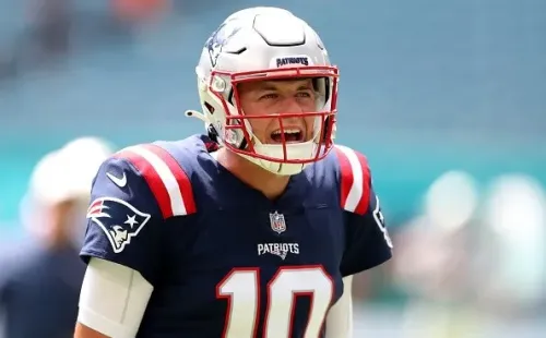 Mac Jones liderou o ataque dos Patriots na temporada passada. Créditos: Megan Briggs/Getty Images