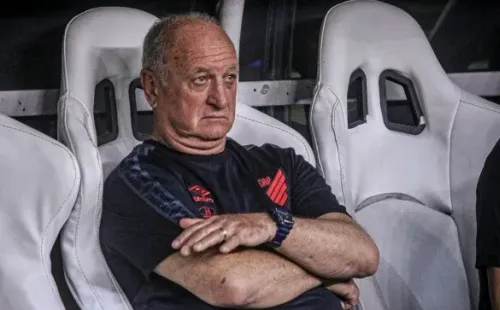 Felipão pode perder Vitinho por muitas partidas (Foto: Lucas Emanuel/AGIF)