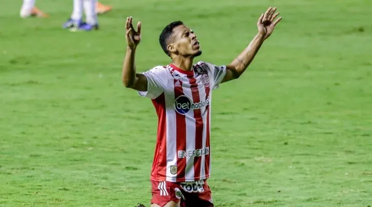 Foto: Rafael Vieira/AGIF - Timbu voltou para a briga pela permanência.