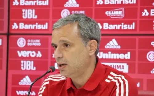 Grossi: trabalho na base do Inter – Foto: Ricardo Duarte/Internacional