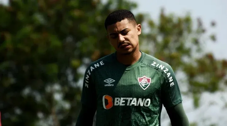 Foto: Mailson Santana/Fluminense FC/Divulgação - André: volante pode ser improvisado na zaga