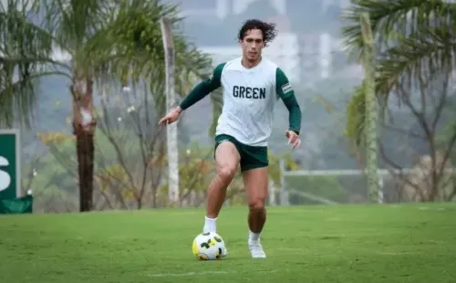 Foto: Rosiron Rodrigues / Goiás E.C. – Nicolas deve ser o substituto de Pedro Raul