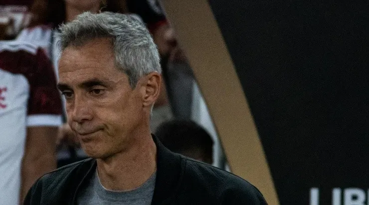 Foto: Thiago Ribeiro/AGIF - Neto 'zombou' dos dirigentes que contrataram Paulo Sousa no Flamengo.
