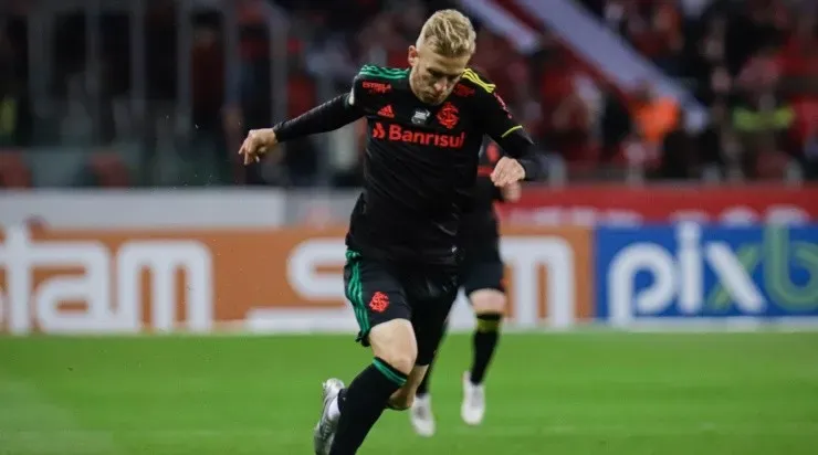 Maxi Franzoi/AGIF - Pedro Henrique no Inter.