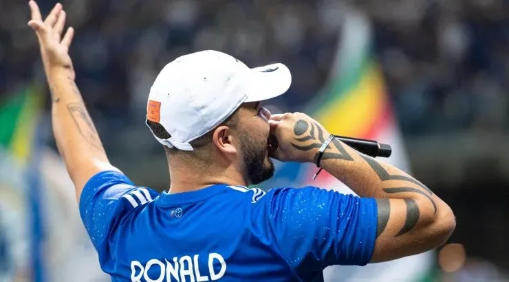 Foto: Alessandra Torres/AGIF - Filho de Ronaldo comandou a festa após vitória sobre o Vasco.