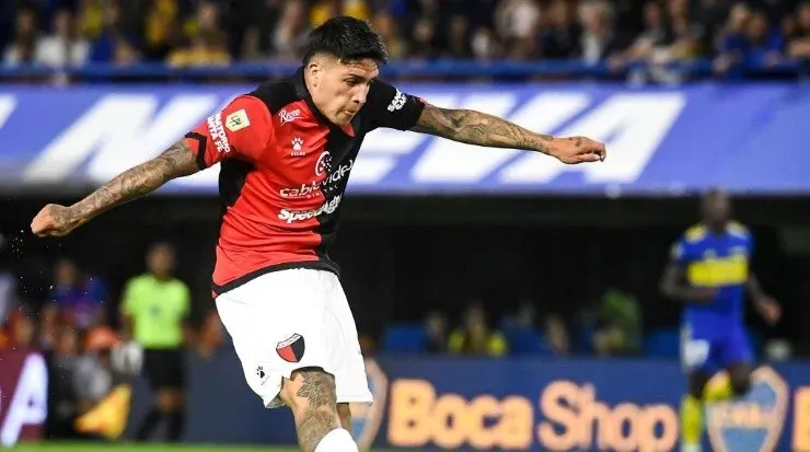 Facundo Farias está na mira do Vasco para 2023. Foto:Marcelo Endelli/Getty Images