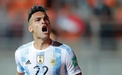 Foto: Javier Torres-Pool/Getty Images - Lautaro Martinez marcou o primeiro gol