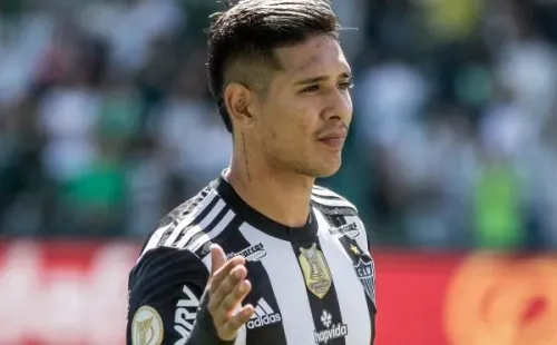 Foto: Robson Mafra/AGIF – Cuca saiu em defesa de Zaracho