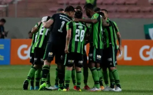 Foto: Fernando Moreno/AGIF: América-MG terá problemas na defesa