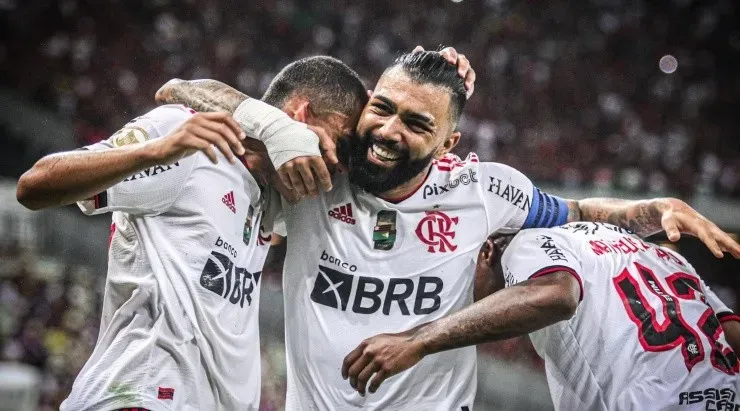 Foto: Lucas Emanuel/AGIF - Gabigol marcou duas vezes na derrota para o Fortaleza.