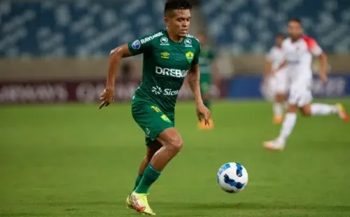 Foto: Gil Gomes/AGIF – Igor Cariús deve ser desfalque do Cuaibá contra o Flamengo