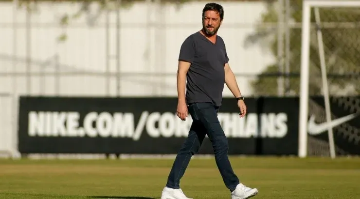 Foto: Rodrigo Coca/ Agência Corinthians - Torcida do Flamengo não curtiu essa visita de Duílio.