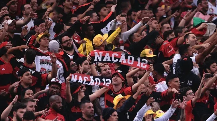 Foto: Ettore Chiereguini/AGIF - Torcida do Flamengo promete criar um 'inferno' no Maracanã.