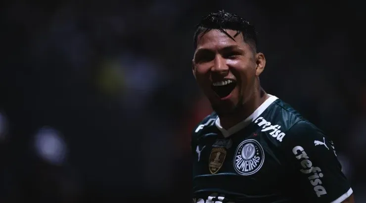 Foto: Ettore Chiereguini/AGIF - Rony segue com moral no Palmeiras.