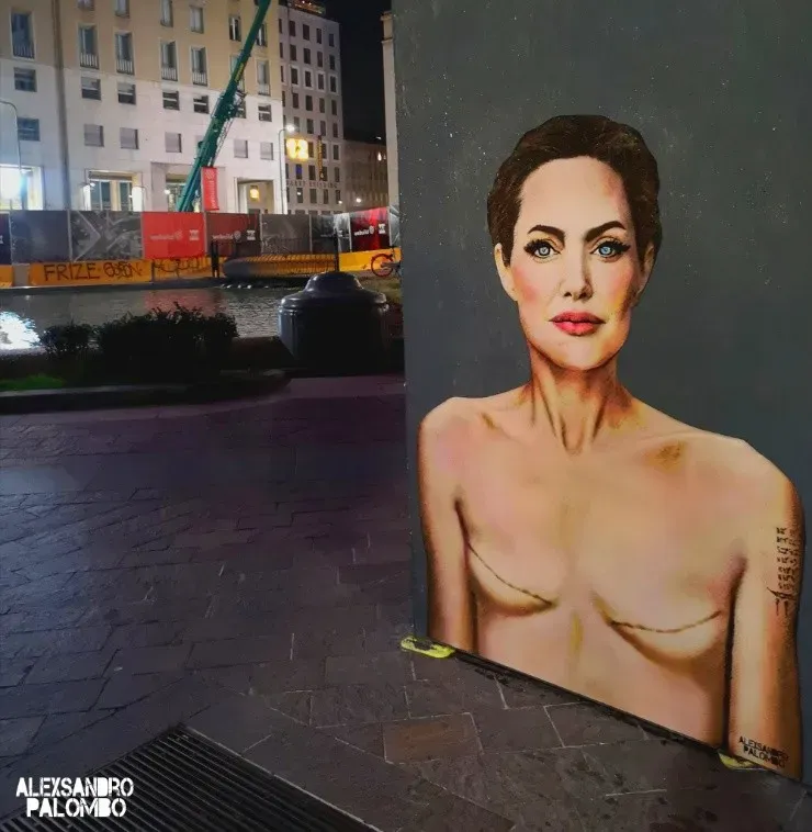 Angelina Jolie revelou diagnóstico de câncer de mama ao mundo (Divulgação/Alexssandro Palombo))