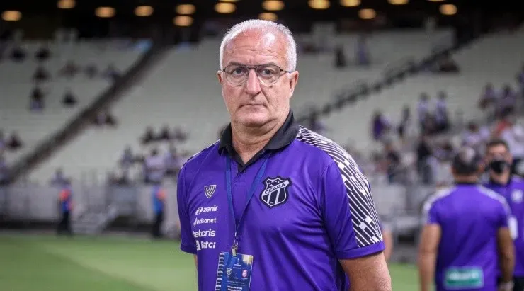 Dorival Júnior explicou porque trocou o Ceará pelo Flamengo. Foto: Lucas Emanuel/AGIF