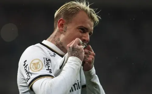 Foto: Marcello Zambrana/AGIF – Róger Guedes