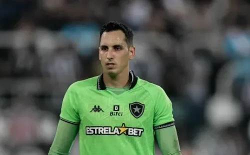 Gatito tem contrato com o Botafogo até dezembro (Foto: Thiago Ribeiro/AGIF)