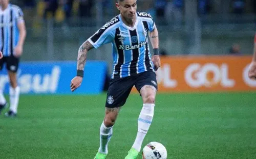 Maxi Franzoi/AGIF/ Diogo Barbosa em campo pelo Grêmio.