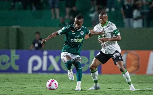 Foto: Isabela Azine/AGIF – Diego foi o heroi do empate do Goiás