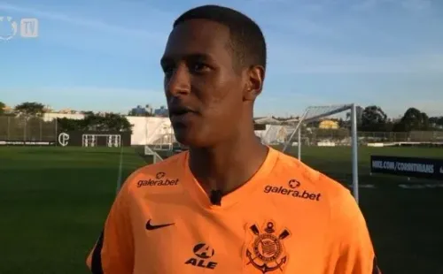 Foto: Reprodução/Corinthians TV – Robert Renan é uma das maiores revelações do Corinthians dos últimos anos
