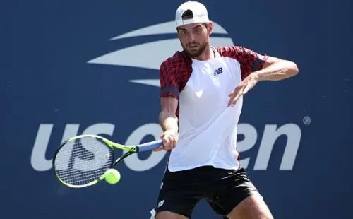 Exímio sacador, Cressy superou Schwartzman na primeira rodada de Paris. Créditos:Jamie Squire/Getty Images