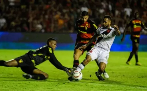 Foto: Paulo Sérgio Souza Xavier/AGIF – Julgamento do Sport sobre incidentes em duelo contra Vasco foi adiado