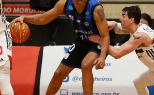 Pinheiros tem uma das melhores campanhas do NBB. Foto: Paulo Pinto/Saopaulofc.net