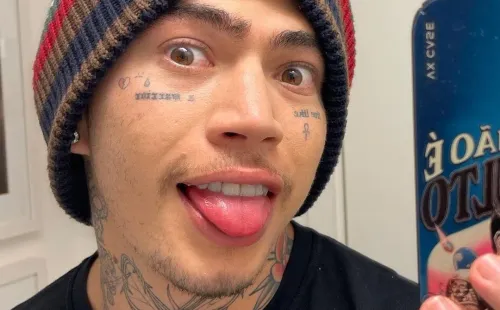 Whindersson Nunes manda recado ao brincar com amor de mulheres mais velhas. Imagem: Reprodução/Instagram oficial do humorista.