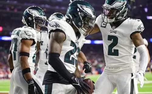 Eagles comemorando um touchdown contra o Texans. Créditos: Carmen Mandato/Getty Images