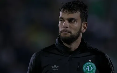 Foto: Liamara Polli/AGIF – Thyere está na mira da Raposa