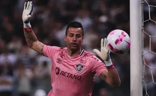 Foto:Ettore Chiereguini/AGIF – Fábio tem contrato até o final desta temporada