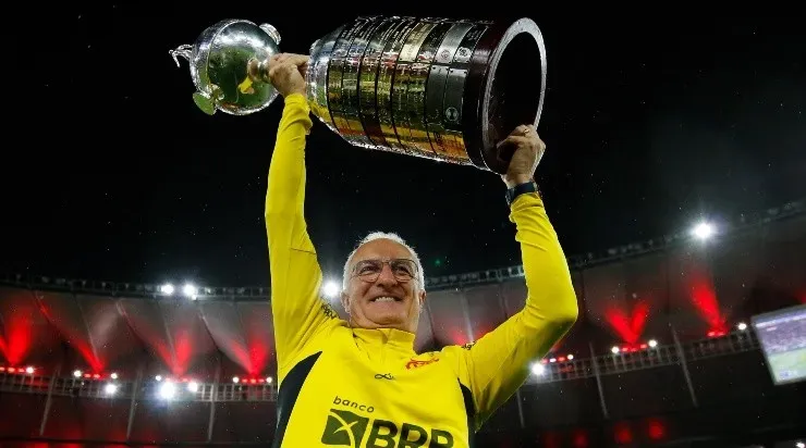 Fotos: Gilvan de Souza/Flamengo - Dorival está próximo de assinar a renovação.