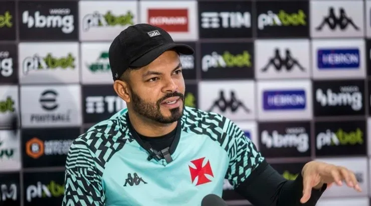 Thiago Rodirgues não deverá permanecer no Vasco em 2023. Foto: Daniel Ramalho/ Vasco