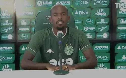 Foto: Reprodução/ TV Guarani – Yago Cesar dando entrevista coletiva pelo Guarani