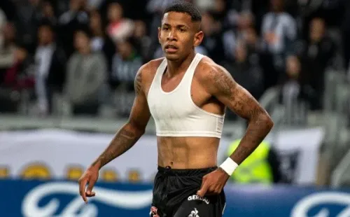 Savinho é outro nome analisado pelo Bahia (Foto: Alessandra Torres/AGIF)