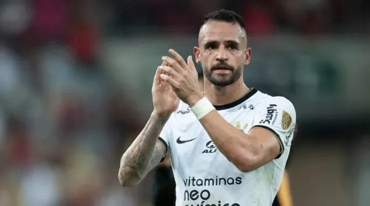 Foto: Jorge Rodrigues/AGIF - Renato foi exaltado por Oscar.