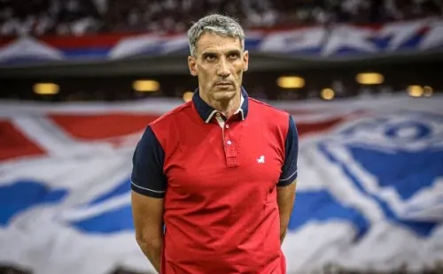 Vojvoda deve permanecer no Fortaleza (Foto: Lucas Emanuel/AGIF)